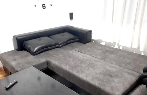 Prilep Apartment | Homerez - Beautiful appartement for 4 ppl. with terrace and balcony at Prilep