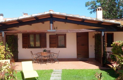 Pescia Romana House | Homerez - Beautiful house 3 km away from the beach for 4 ppl. at Pescia Romana