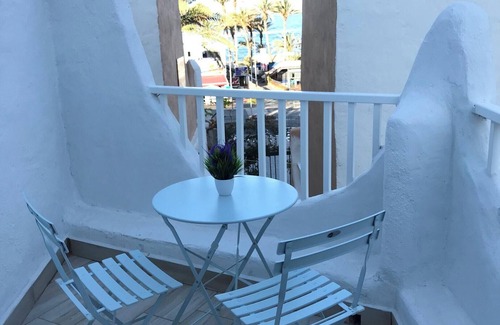 El Madronal House | Homerez - Bungalow in Playa de la Américas