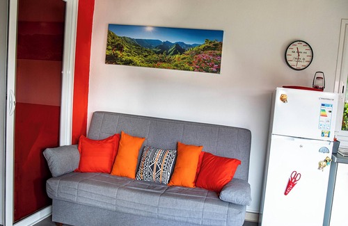 Baie-Mahault House | Homerez - Bungalow in Baie-Mahault, private pool