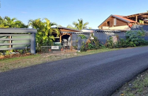 Sainte-Anne House | Homerez - Bungalow in Sainte-Anne