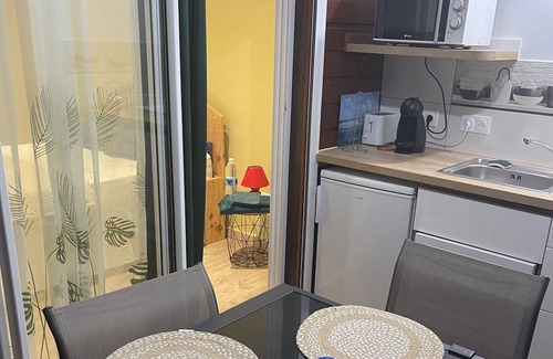 Saint-Louis House | Homerez - Bungalow in Saint-Louis