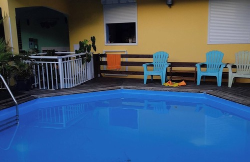 Le Gosier House | Homerez - Bungalow in Le Gosier