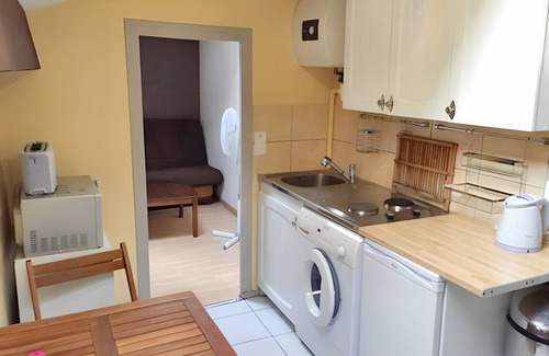 Roanne Apartment | Homerez - Charming Apartment in Roanne, Terrace, 56 m²