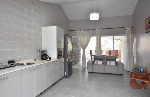 Sainte-Anne House | Homerez - Charming House in Sainte-Anne with Spa