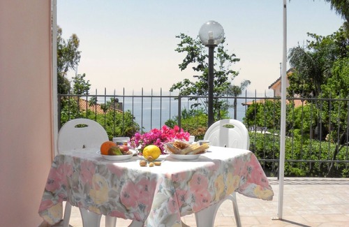 Fiumicello Santa Venere House | Homerez - Charming House Maratea