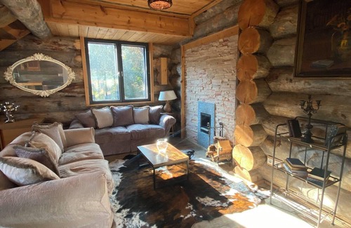 Le Thoronet Ski Chalet | Homerez - Charming lakeside chalet with spa and sauna