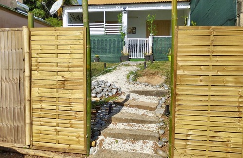 Goyave House | Homerez - Comfortable house in Goyave with jacuzzi