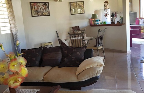 Le Moule Villa | Homerez - Comfortable villa in Le Moule with private pool