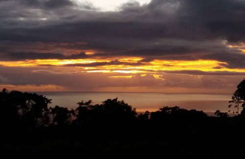 Saint-Claude House | Homerez - House 15 km away from the beach for 4 ppl. with garden at Saint-Claude