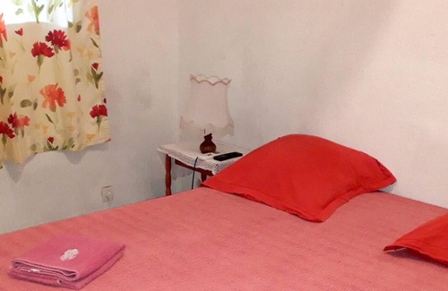 Port-Louis House | Homerez - House 500 m away from the beach for 6 ppl. with garden at Port-Louis