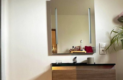 Fretoy-le-Chateau House | Homerez - House for 7 ppl. with jacuzzi, garden and terrace at Frétoy-le-Château