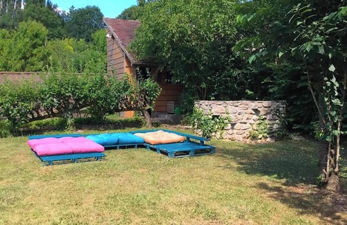 Vienne-en-Arthies House | Homerez - House in Vienne-en-Arthies