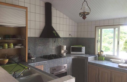 Bas Vent House | Homerez - House in Bas Vent - Sea view