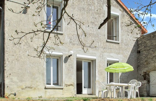 Monthenault House | Homerez - House in Monthenault