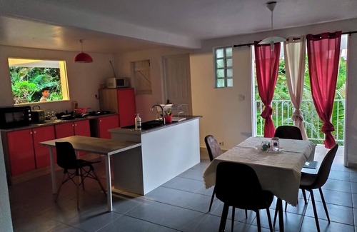 Sainte-Rose House | Homerez - House in Sainte-Rose