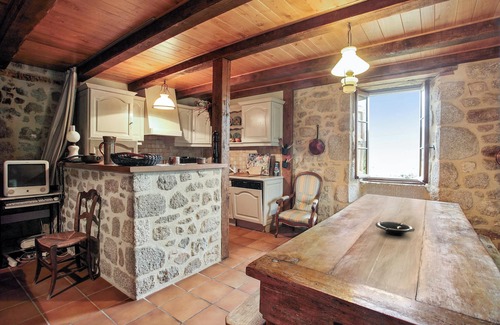 Senezergues House | Homerez - House in Senezergues