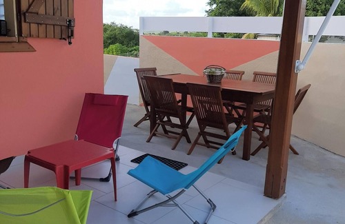 Petit-Canal House | Homerez - House Petit-Canal, sea view.