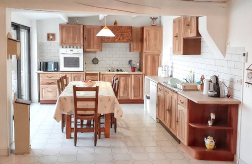Caromb House | Homerez - House with pool in Caromb