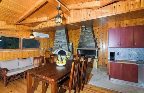 Kropia Villa | Homerez - Luxury Villa in Kitsi with Private Pool