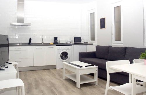 Leon City Centre Apartment | Homerez - Nice appartement for 4 ppl. at León