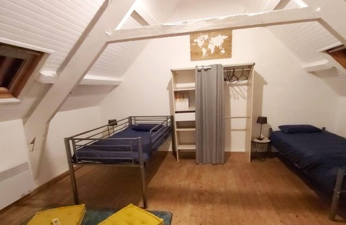 Saint-Pol-de-Leon House | Homerez - Nice house 5 km away from the beach for 8 ppl. at Saint-Pol-de-Léon