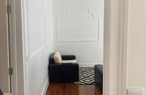 Penha de Franca Apartment | Homerez - Spacious apartment in Lisboa - 175 m² - Private Balcony