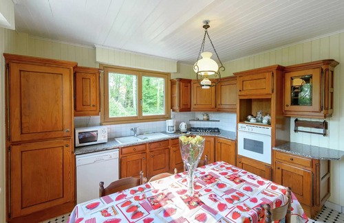 Concarneau Villa | Homerez - Spacious Villa in Concarneau with Private Pool