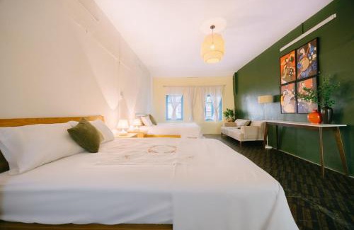 Hang Bo House | Homestay and Eggcoffee Central Hanoi Old Quarter