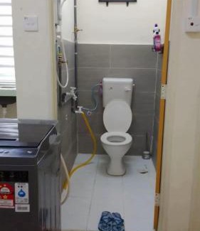 Paka House | Homestay Bajet Pekerja Lelaki 3 AC RM150