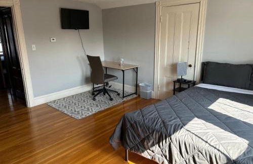 Meeting House Hill House | Homestay in Boston - 5 Locations in Dorchester