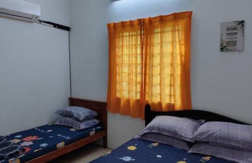 Kampung Tebing Rabak Apartment | Homestay Lumut Perak