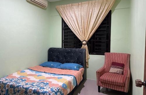 Kampung Pantai Batu Hitam House | Homestay Pantai Batu Hitam Kuantan