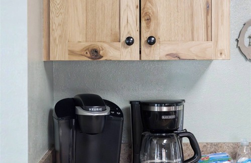 West Yellowstone House | Homestead 8