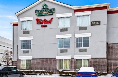 Southfield Hotel | HomeTowne Studios by Red Roof Southfield