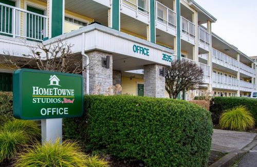 Salem Hotel | HomeTowne Studios by Red Roof Salem, OR