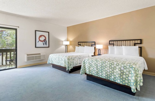 Ridgecrest Hotel | HomeTowne Studios by Red Roof Ridgecrest