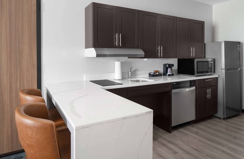 First Ward Hotel | Homewood Suites By Hilton Charlotte Uptown First Ward