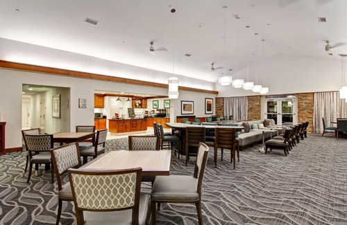 Rogers Hotel | Homewood Suites by Hilton Bentonville-Rogers