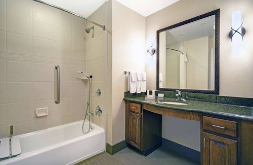 Gateway Hotel | Homewood Suites by Hilton Denver Int'l Airport