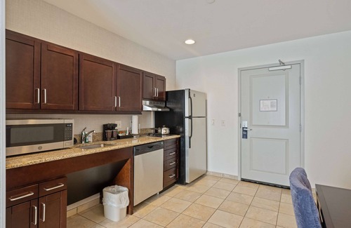 Joplin Hotel | Homewood Suites by Hilton Joplin