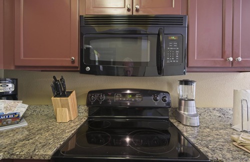 Wisconsin Dells Villa | Homey Christmas Mountain Village, 2 Bedroom Villa