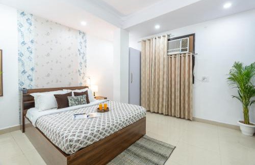 Delhi Apartment | Homlee-Vintage 2BHK-NDLS-Lift-Bharat Mandapam