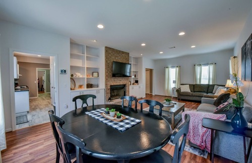 Tuscaloosa House | Honeysuckle Hideaway - Game Room, Outdoor Fireplace, and more!