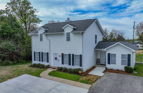 Tuscaloosa House | Honeysuckle Hideaway - Game Room, Outdoor Fireplace, and more!