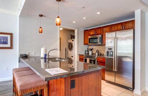 Honokowai Condo | Honua Kai | 3 Free Rental Cars | KBM Resorts | Large Floorplan | 3 Units, 4 Bedrooms | HK ML-1763