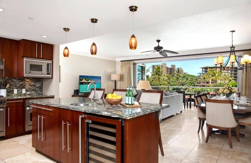 Honokowai Condo | Honua Kai | 4 Free Rental Cars | KBM Resorts | Ocean Front | 4 Units, 11 Bedrooms | HK ML-1123