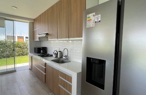 Ica Villa | HOP Odaiba Exclusiva Laguna y Playa en Chincha