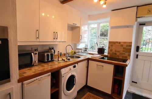 Great Longstone House | Hope Cottage, Great Longstone