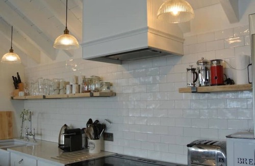 Hope-Cove House | Hope Cove, sleeps 2-9, glorious sea views, pet friendly